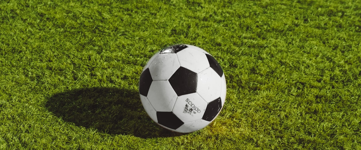 超清蓝光画质展示 - 篮球比赛画面细节清晰可见